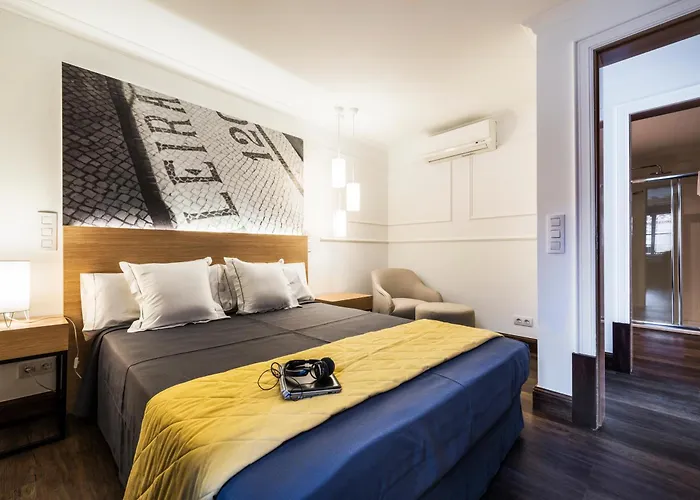 Casa Solayme Garrett *