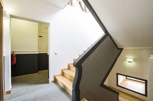 Casa Solayme Garrett Daire *