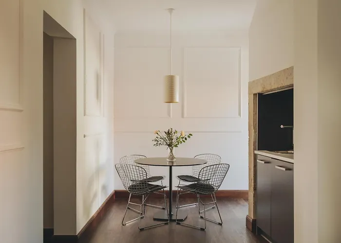 Casa Solayme Garrett Daire *
